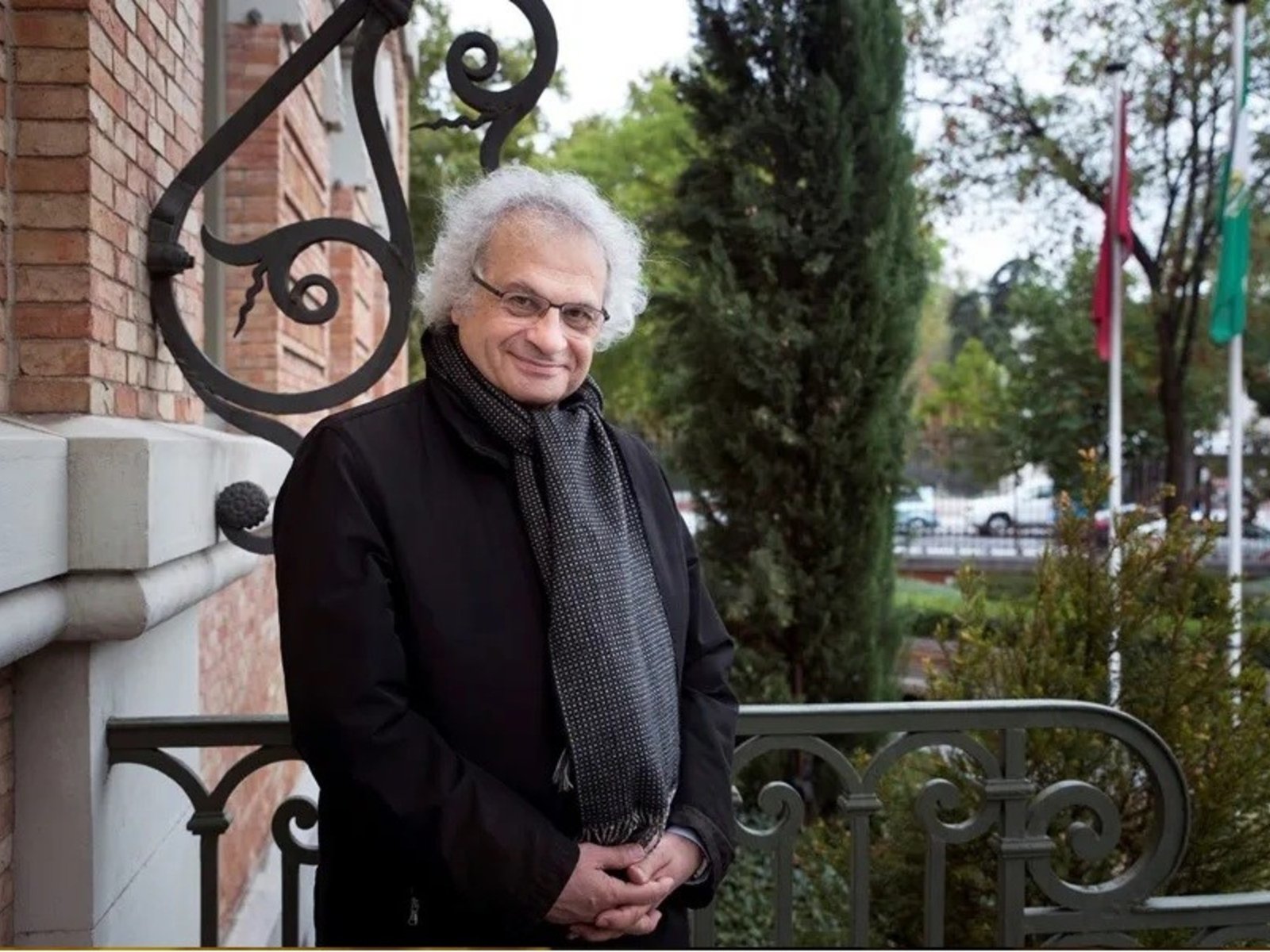 Amin Maalouf alertó que el mundo vive el período más peligroso de la historia